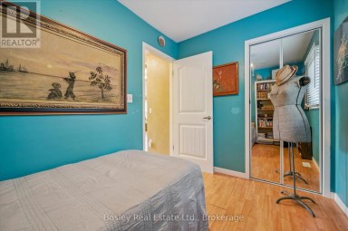 32 HOLLY TRAIL Puslinch (Puslinch Lake Settlement Areas) Ontario photo 27