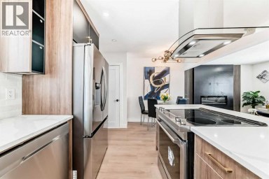 4936 45 Street SW Calgary Alberta photo 10