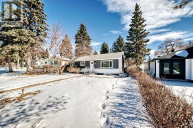 4936 45 Street SW Calgary Alberta photo 44