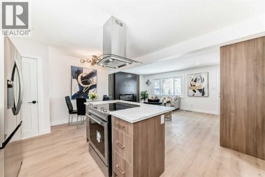 4936 45 Street SW Calgary Alberta photo 7