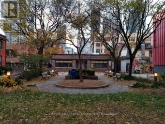 2 - 11 SAINT PATRICKS SQUARE Toronto (Kensington-Chinatown) Ontario photo 4