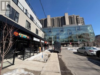 364 HURON STREET Toronto (University) Ontario photo 2