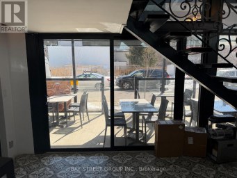 364 HURON STREET Toronto (University) Ontario photo 8