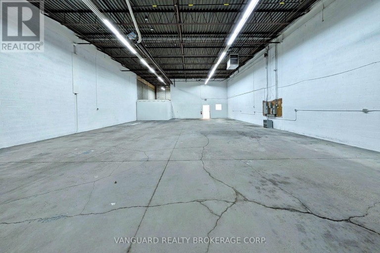 9-10 - 130 BRADWICK DRIVE, Vaughan (Concord), Ontario, L4K1K8
