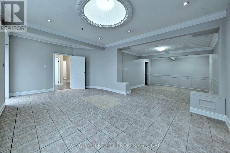 9-10 - 130 BRADWICK DRIVE, Vaughan (Concord), Ontario, L4K1K8