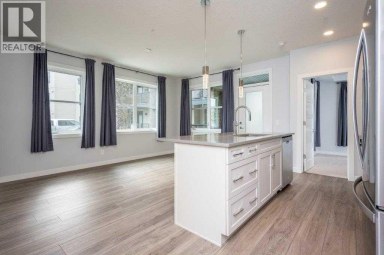 3103, 80 Greenbriar Place NW Calgary Alberta photo 9