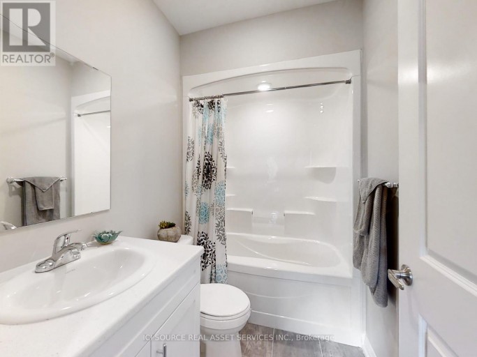305 - 77 WILLIAM STREET N, Kawartha Lakes (Lindsay), Ontario, K9V4A2