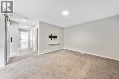 98 Lucas Crescent NW Calgary Alberta photo 22