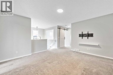 98 Lucas Crescent NW Calgary Alberta photo 23