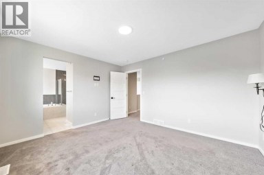98 Lucas Crescent NW Calgary Alberta photo 38