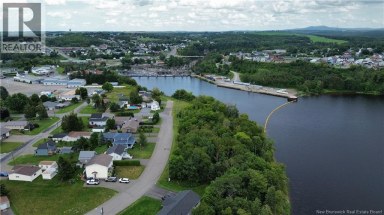 85 Taylor Street Grand-Sault/Grand Falls New Brunswick photo 4