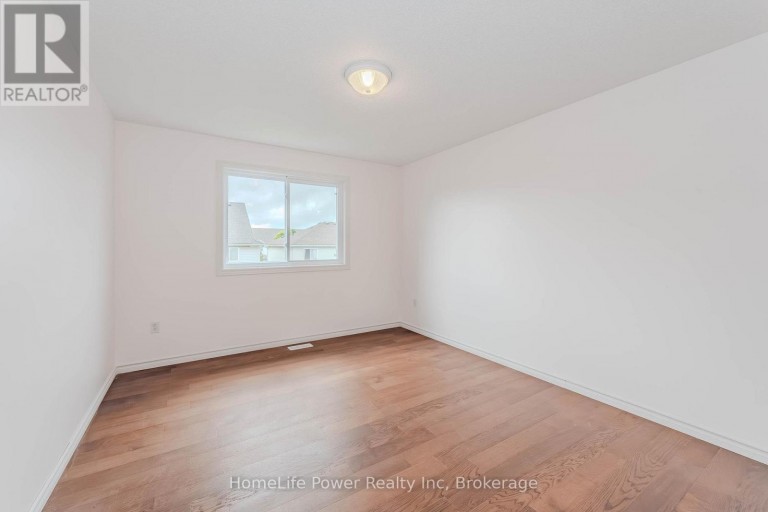 4 DARLING CRESCENT, Guelph (Pineridge/Westminster Woods), Ontario, N1L1P9