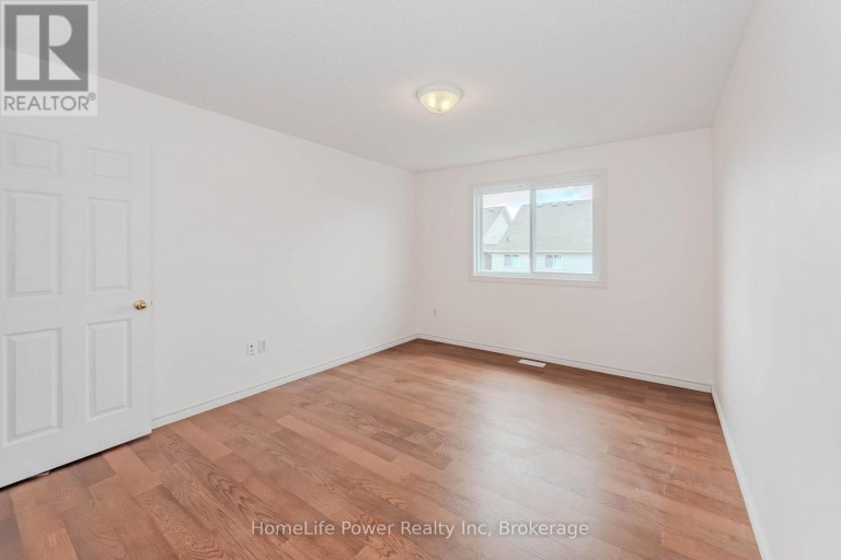4 DARLING CRESCENT, Guelph (Pineridge/Westminster Woods), Ontario, N1L1P9