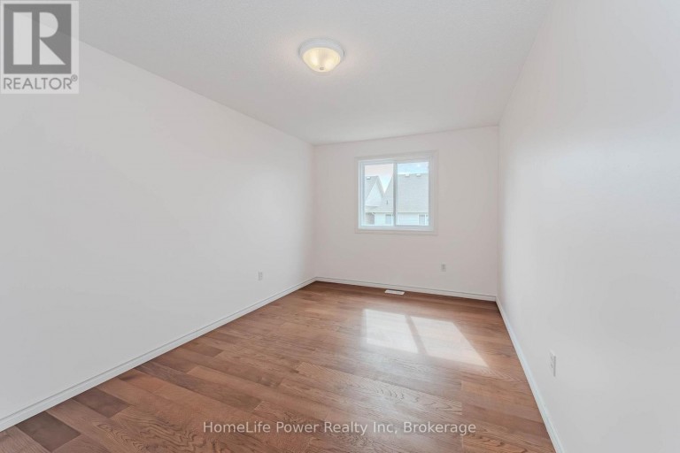 4 DARLING CRESCENT, Guelph (Pineridge/Westminster Woods), Ontario, N1L1P9