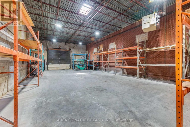 6 - 176 RIVERMEDE ROAD, Vaughan (Concord), Ontario, L4K3M7