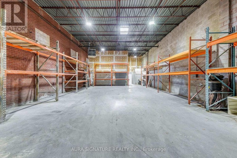 6 - 176 RIVERMEDE ROAD, Vaughan (Concord), Ontario, L4K3M7