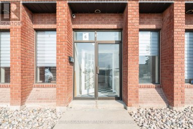 6 - 176 RIVERMEDE ROAD Vaughan (Concord) Ontario photo 2