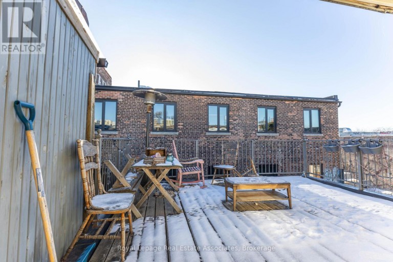 16 (3RD) - 497 BLOOR STREET W, Toronto (University), Ontario, M5S1Y2