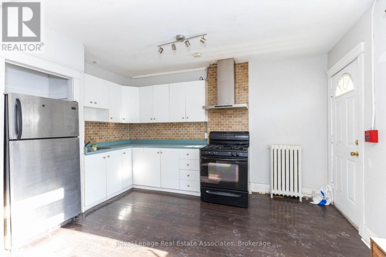 16 (3RD) - 497 BLOOR STREET W, Toronto (University), Ontario, M5S1Y2