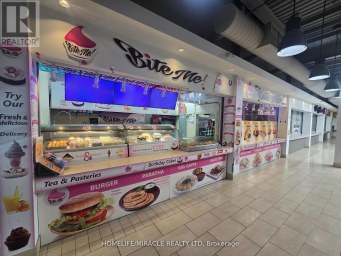 7205 GOREWAY DRIVE Mississauga (Malton) Ontario photo 2