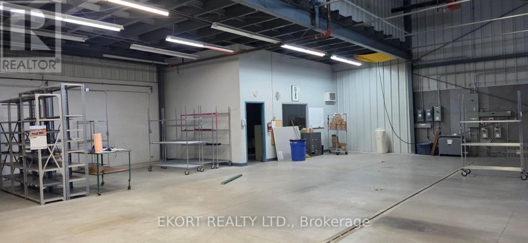 39 DAVIS STREET E, Quinte West (Trenton Ward), Ontario, K8V4K8