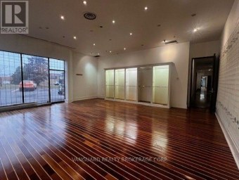 81 ST REGIS CRESCENT S Toronto (York University Heights) Ontario photo 9