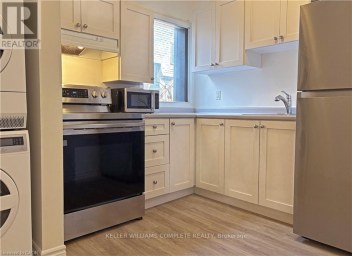 2 - 76 WENTWORTH STREET S Hamilton (Stinson) Ontario photo 11