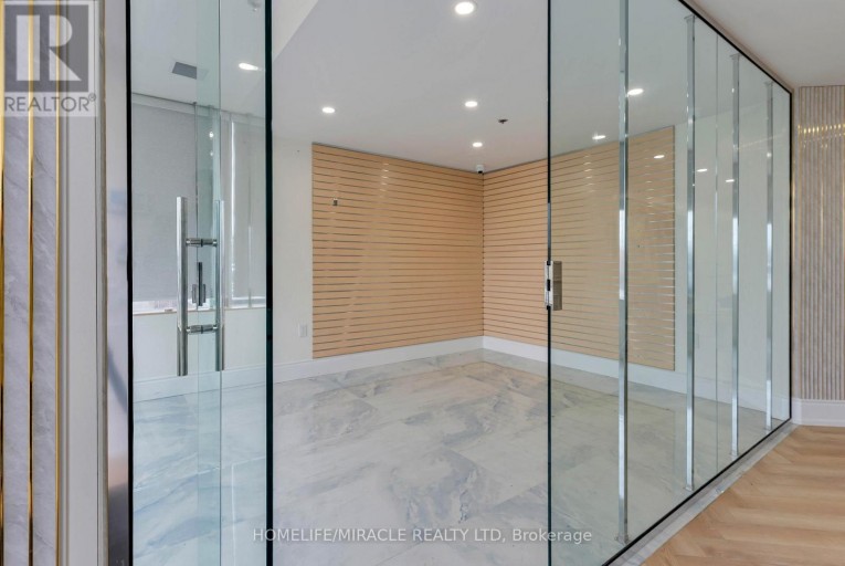 9 - 2575 STEELES AVENUE E, Brampton (Steeles Industrial), Ontario, L6T5T1