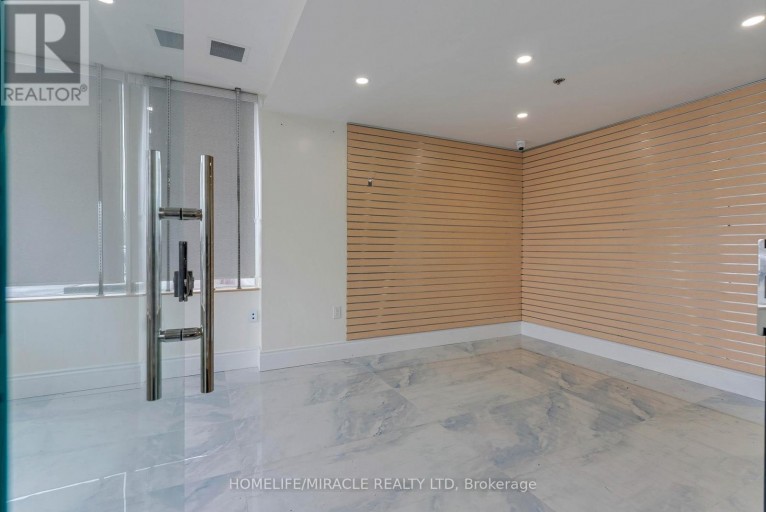 9 - 2575 STEELES AVENUE E, Brampton (Steeles Industrial), Ontario, L6T5T1