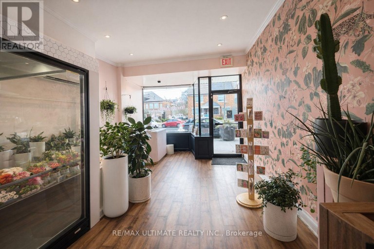 MAIN - 419 JANE STREET, Toronto (Runnymede-Bloor West Village), Ontario, M6S3Z7