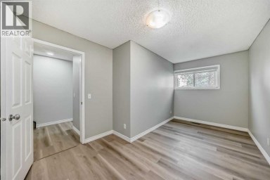 2, 7 Westland Road Okotoks Alberta photo 14
