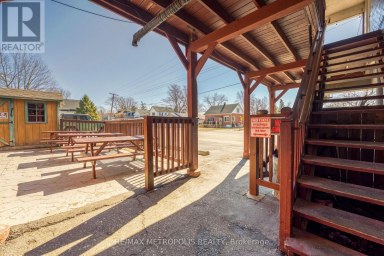 #1 UPPER - 1548 ST. CLAIR PARKWAY St. Clair Ontario photo 13