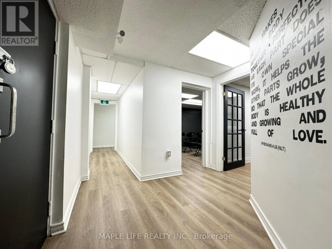 LOWER - 901 YONGE STREET, Toronto (Rosedale-Moore Park), Ontario, M4W2H2
