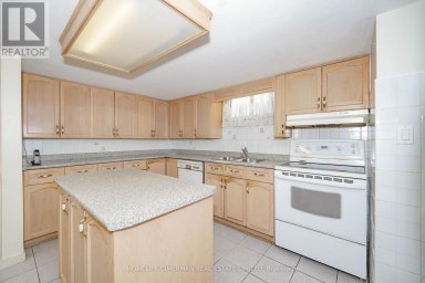 28 RENSHAW STREET Toronto (Downsview-Roding-CFB) Ontario photo 14