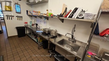 M2 - 347 CUNDLES ROAD E Barrie (Little Lake) Ontario photo 12