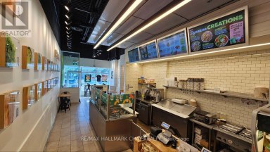 M2 - 347 CUNDLES ROAD E Barrie (Little Lake) Ontario photo 18