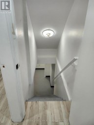 LOWER - 357 MAIN STREET E Hamilton (Landsdale) Ontario photo 5