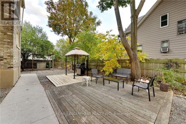 EAST #1 - 122 FORSYTH STREET Sarnia Ontario photo 8
