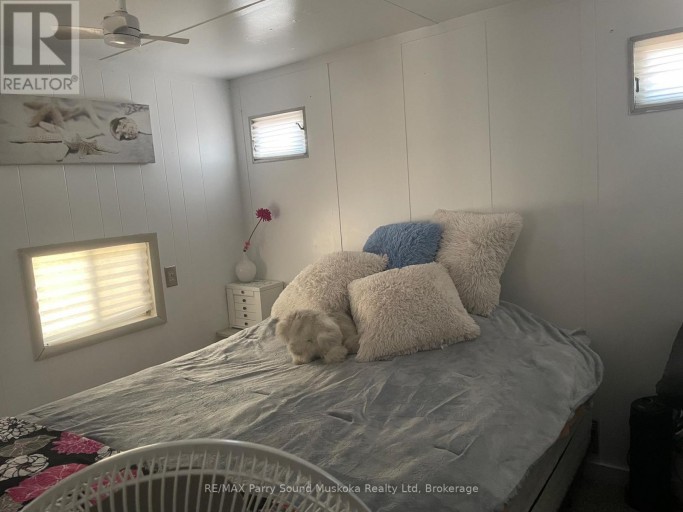 39 WEBER ROAD, Parry Sound Remote Area (McConkey), Ontario, P0H1S0