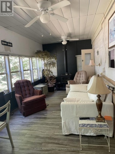 39 WEBER ROAD, Parry Sound Remote Area (McConkey), Ontario, P0H1S0
