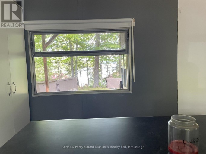 39 WEBER ROAD, Parry Sound Remote Area (McConkey), Ontario, P0H1S0