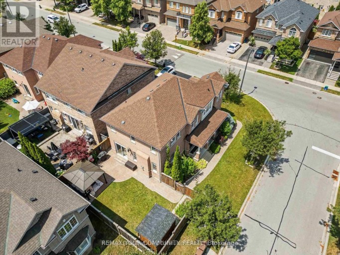 57 TURNING LEAF DRIVE, Vaughan (Sonoma Heights), Ontario, L4H2J5