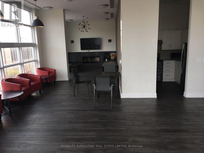 305 - 10 WILLISON SQUARE N, Toronto (Kensington-Chinatown), Ontario, M5T0A8