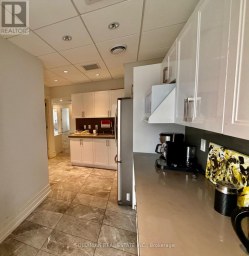 300 - 175 WILLOWDALE AVENUE Toronto (Willowdale East) Ontario photo 9