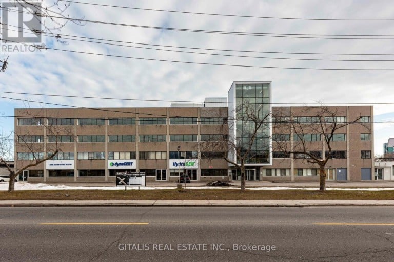 303 - 501 ALLIANCE AVENUE, Toronto (Rockcliffe-Smythe), Ontario, M6N2J1