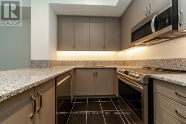 93-150 JOYMAR DRIVE N Mississauga (Streetsville) Ontario photo 15
