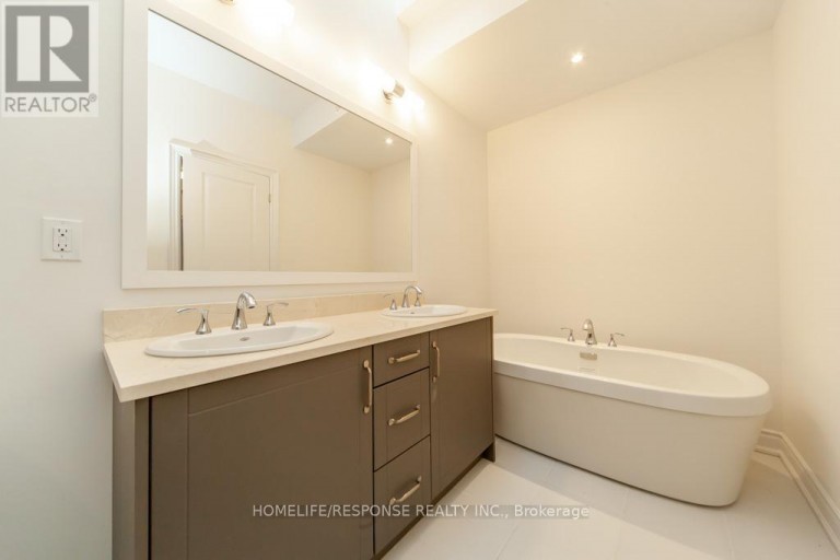 93-150 JOYMAR DRIVE N, Mississauga (Streetsville), Ontario, L5M2P6