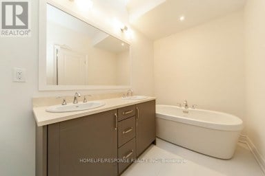 93-150 JOYMAR DRIVE N Mississauga (Streetsville) Ontario photo 38