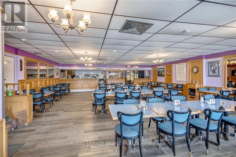 669 COLBORNE STREET E, Brantford, Ontario, N3S3M8