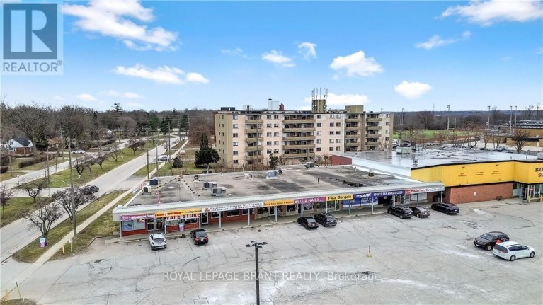 669 COLBORNE STREET E, Brantford, Ontario, N3S3M8